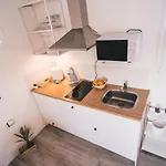 A&c